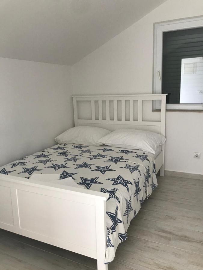 Guesthouse Davorka Bijelic Murter Zewnętrze zdjęcie