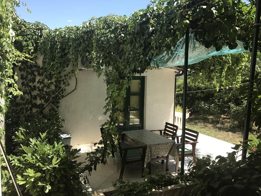 Guesthouse Davorka Bijelic Murter Zewnętrze zdjęcie