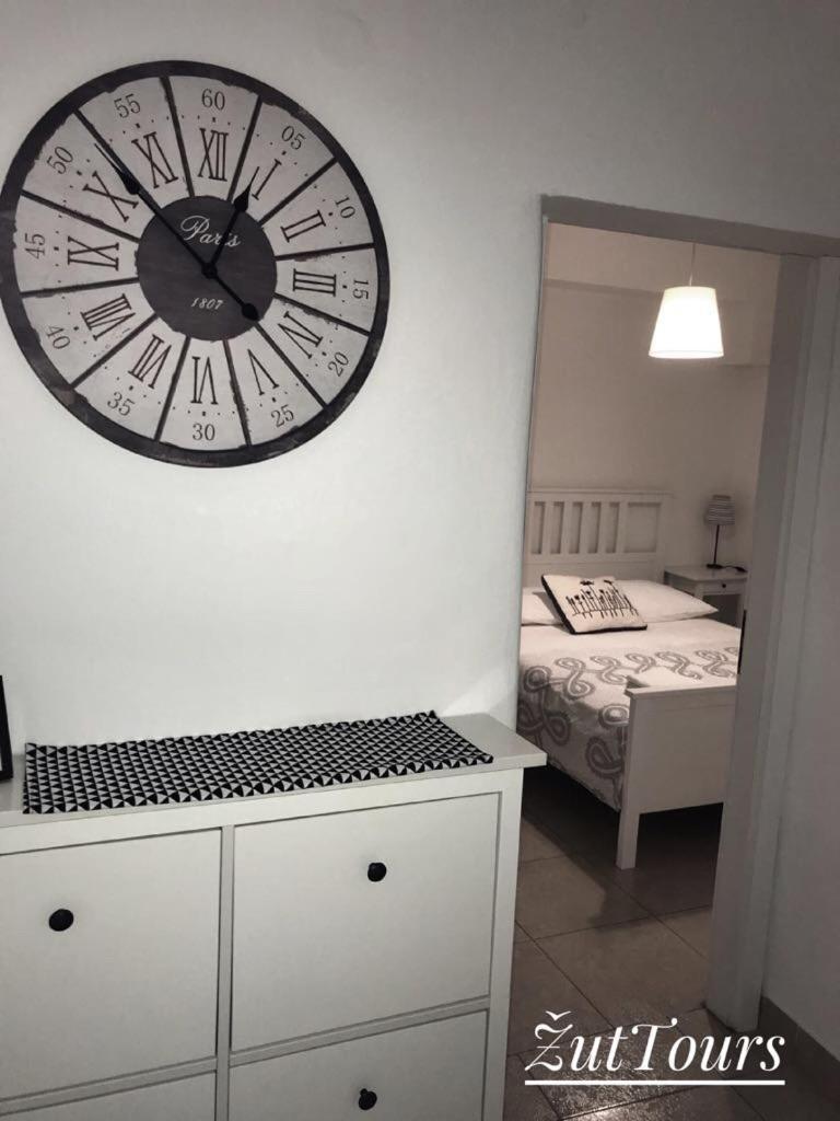 Guesthouse Davorka Bijelic Murter Zewnętrze zdjęcie